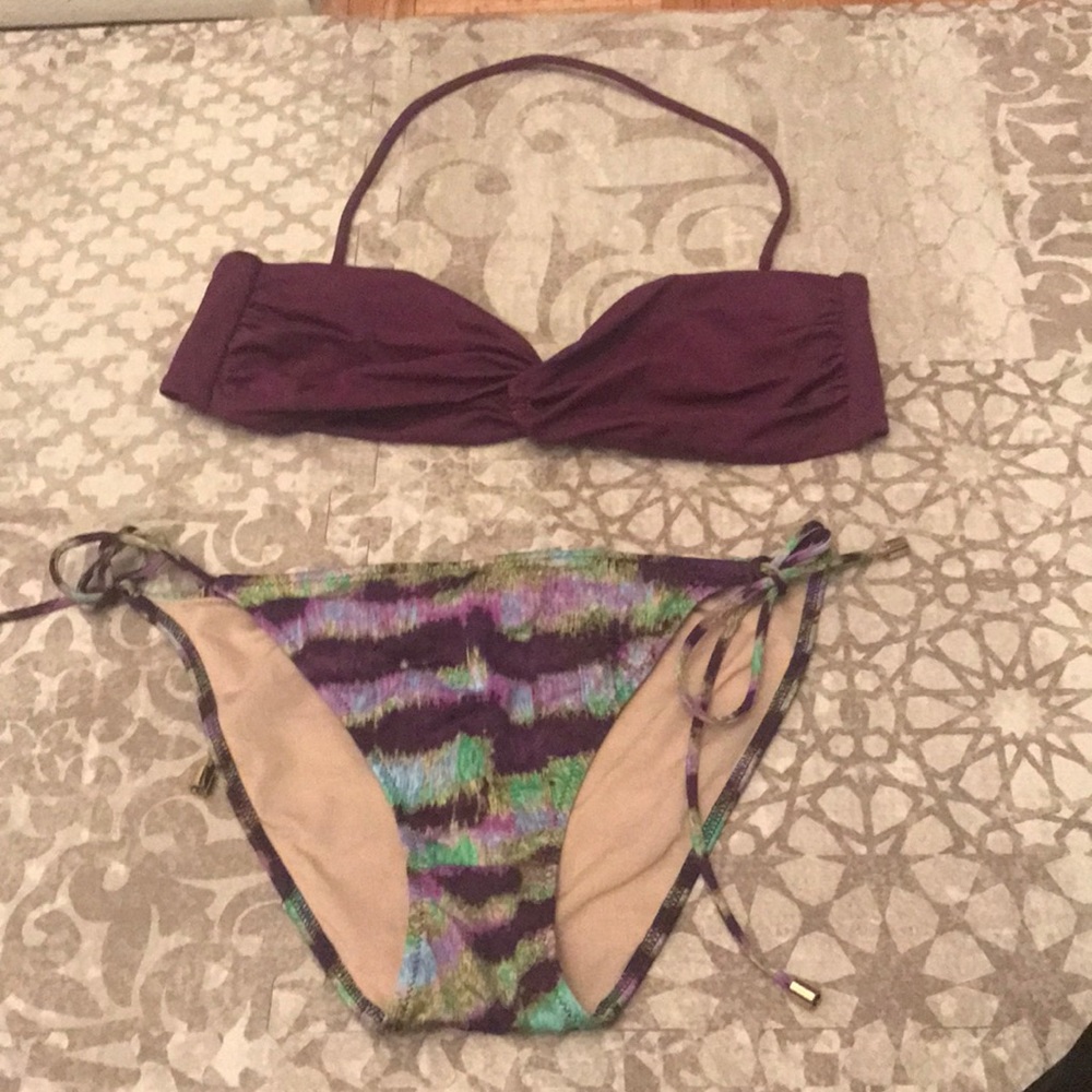 VS bikni